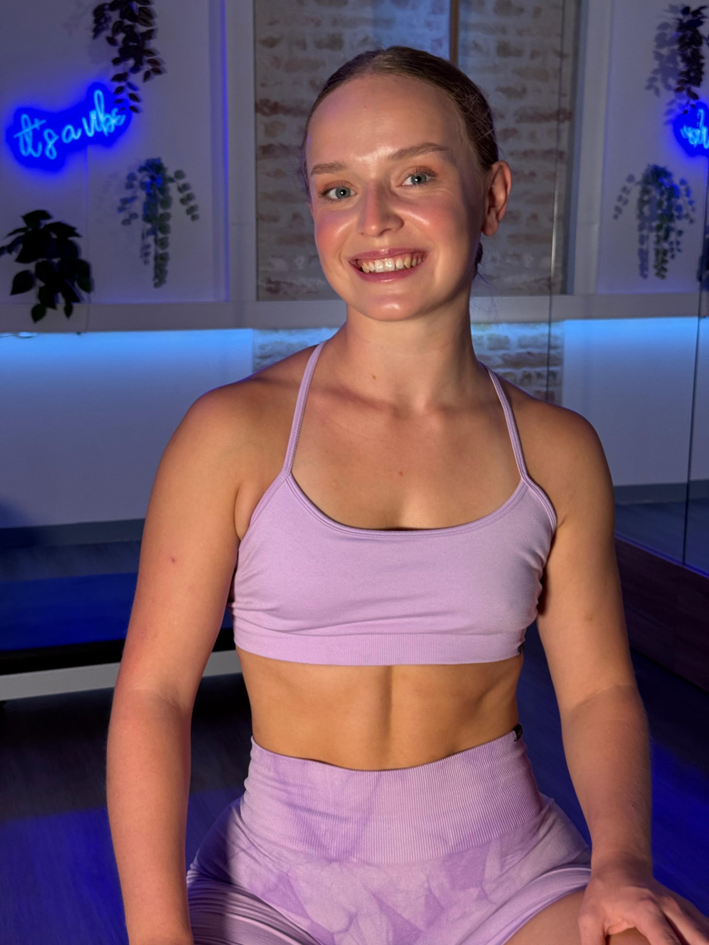 ari coach Jana